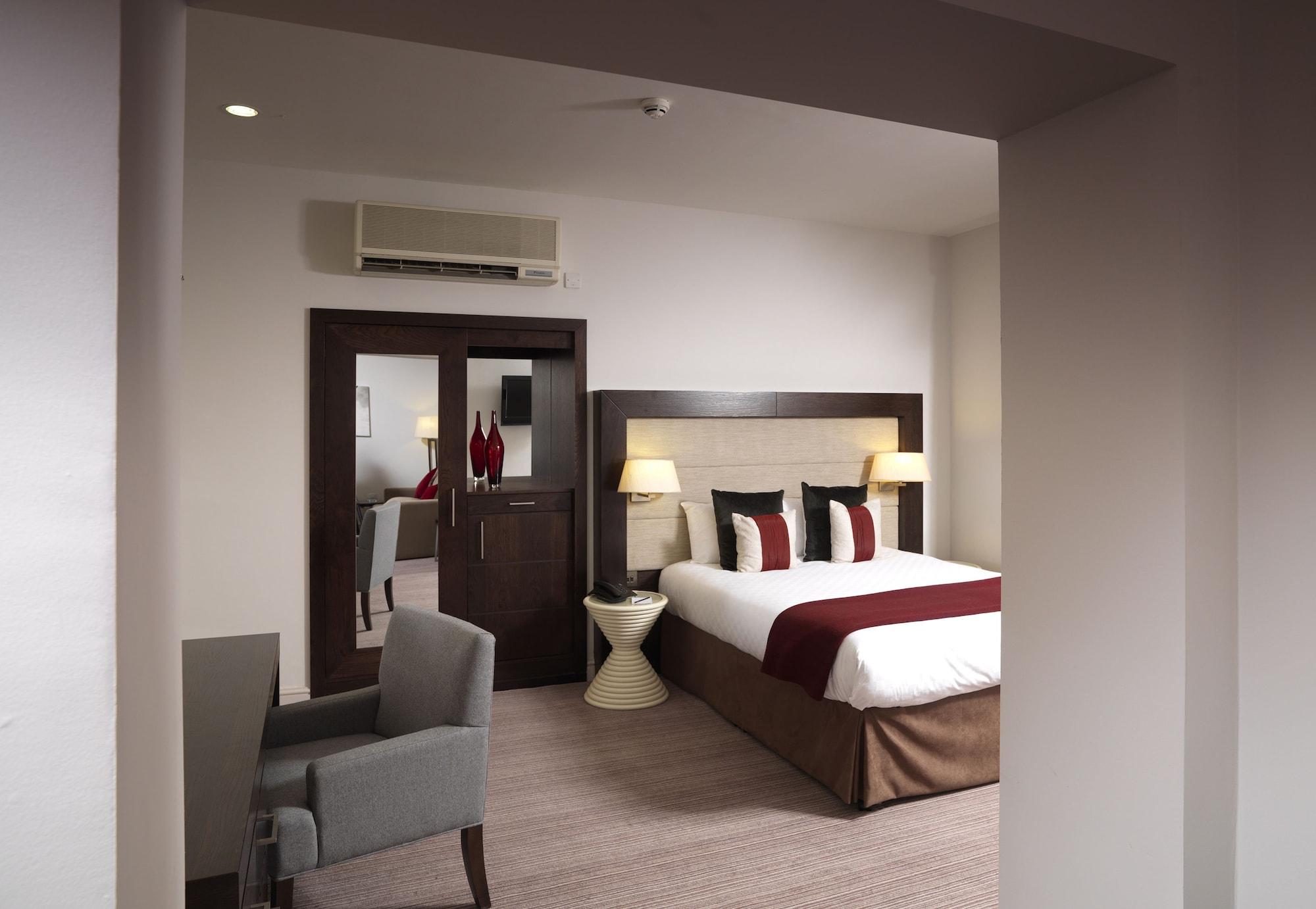 Thistle London Holborn Exterior photo