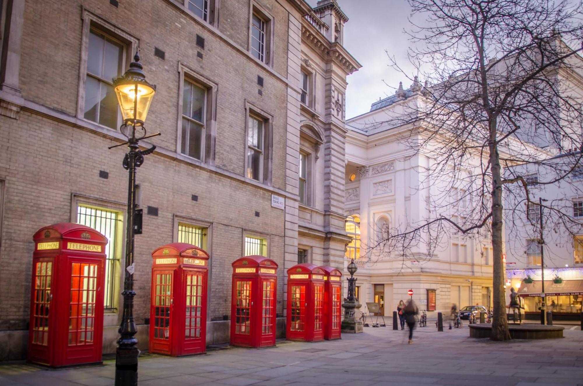 Thistle London Holborn Exterior photo