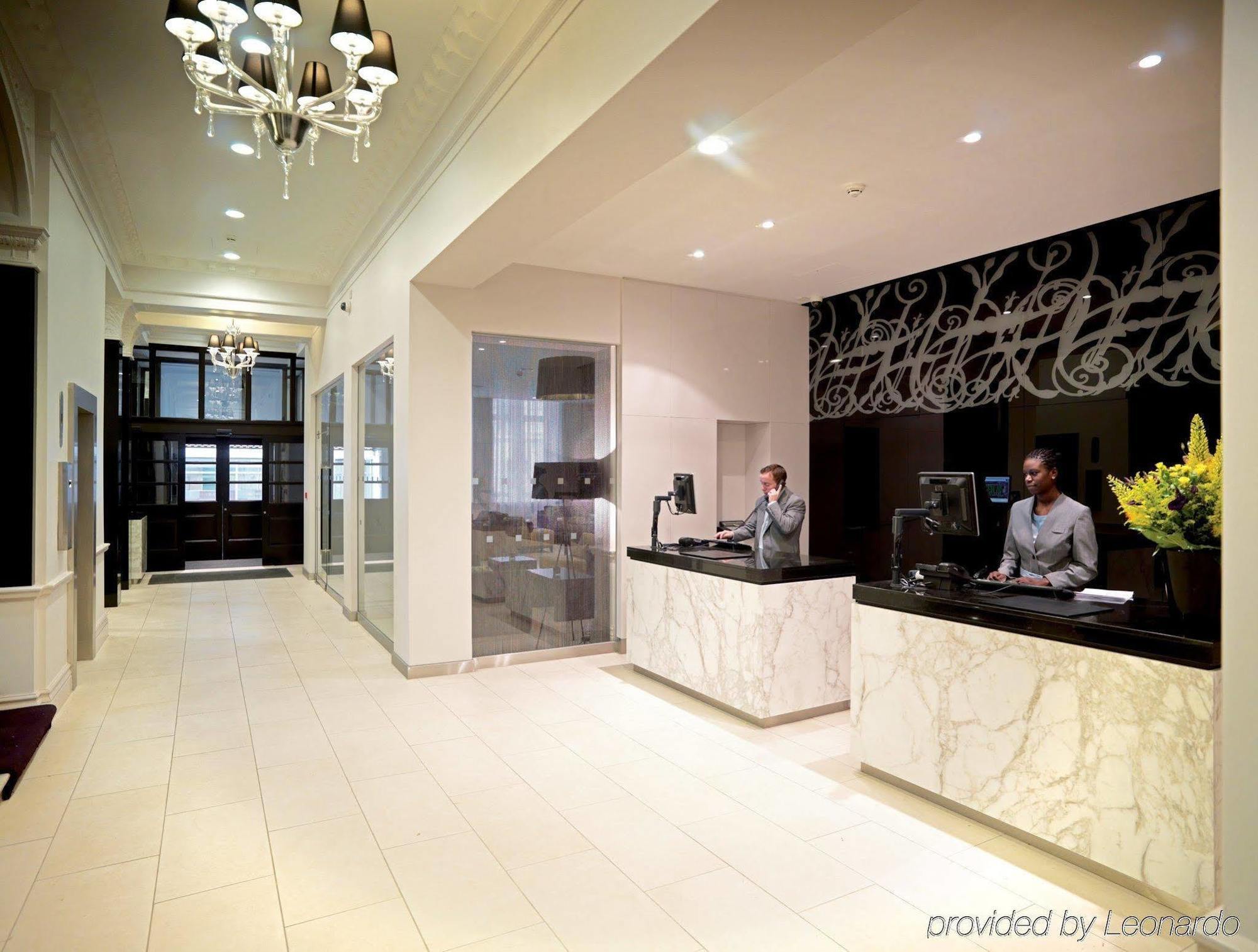 Thistle London Holborn Exterior photo