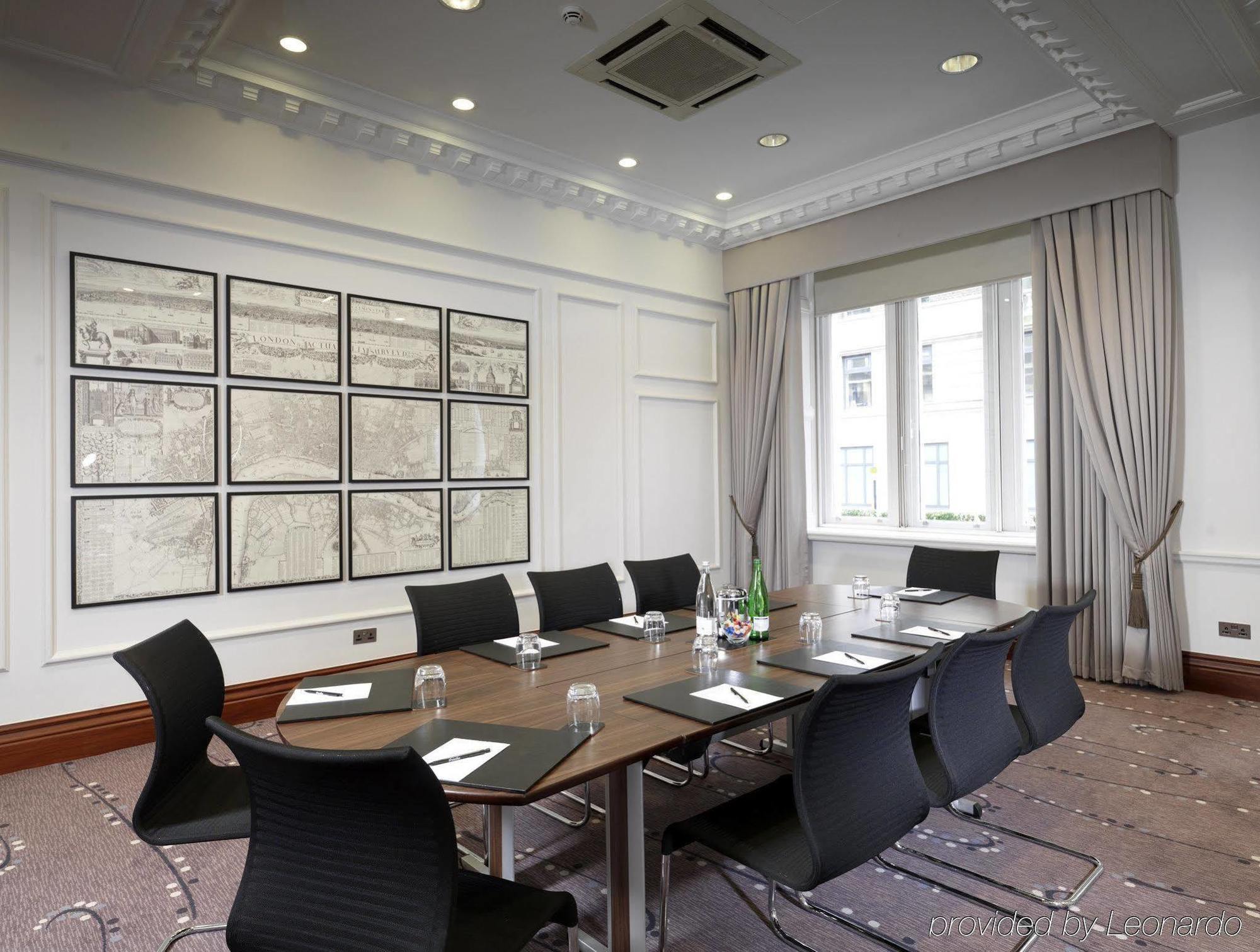 Thistle London Holborn Exterior photo